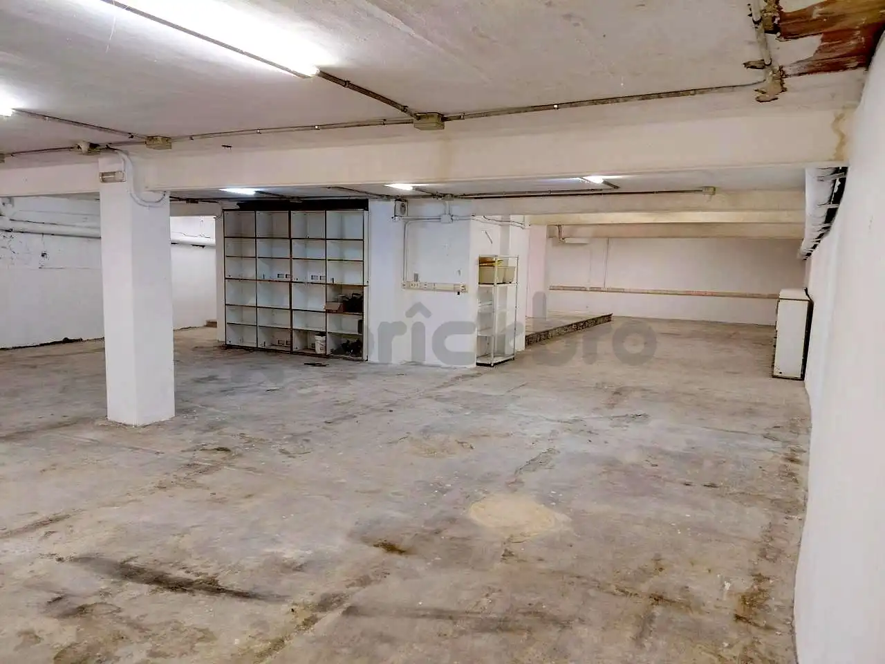 Commercial properties for rent in Esplugues de Llobregat  with Air Conditioner