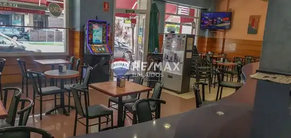 Local comercial en venta en Avenida do Alcalde Portanet, imagen 9