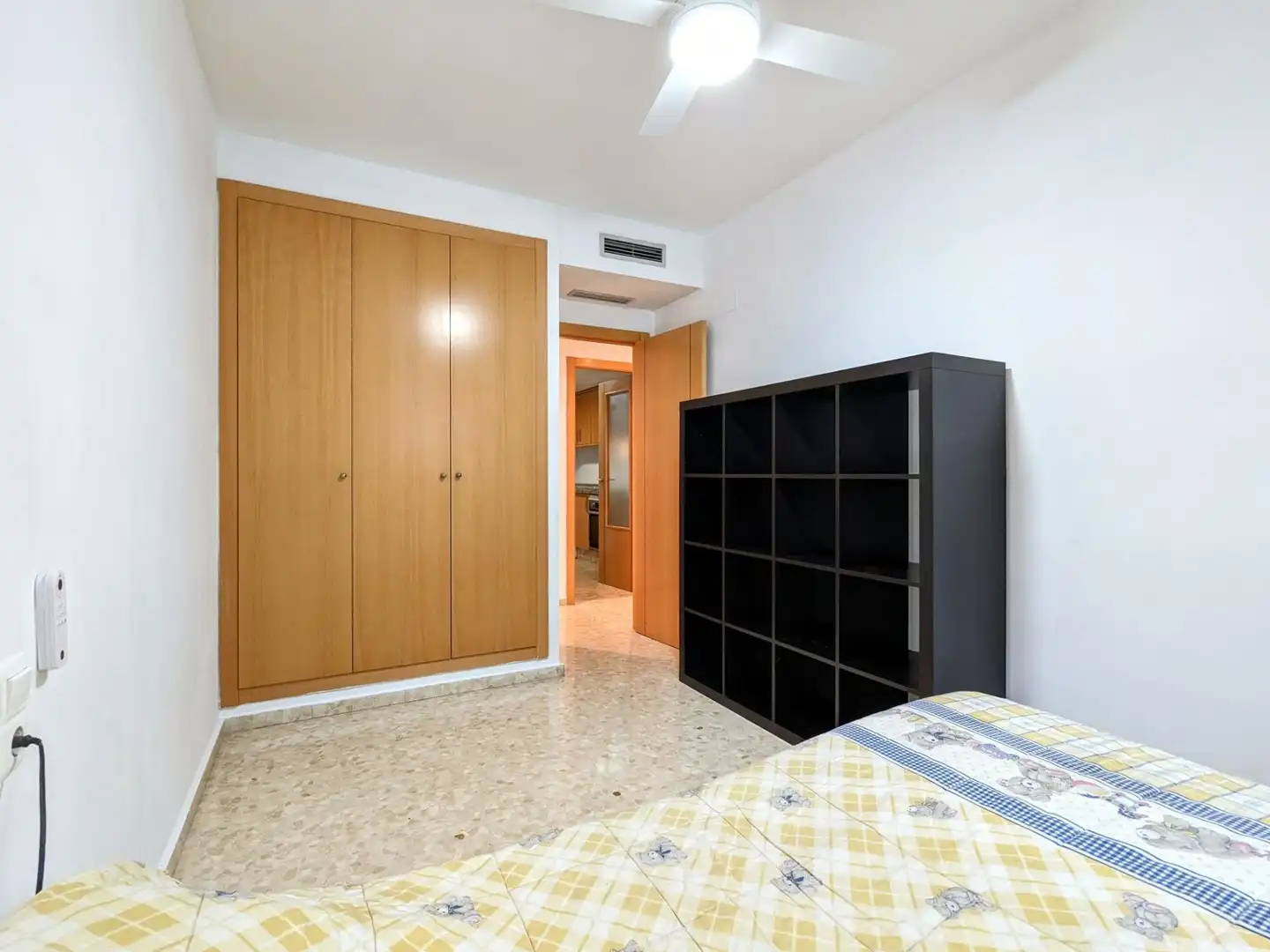 Habitación de Piso de alquiler en Rafelbuñol / Rafelbunyol con Aire acondicionado, Calefacción y Amueblado