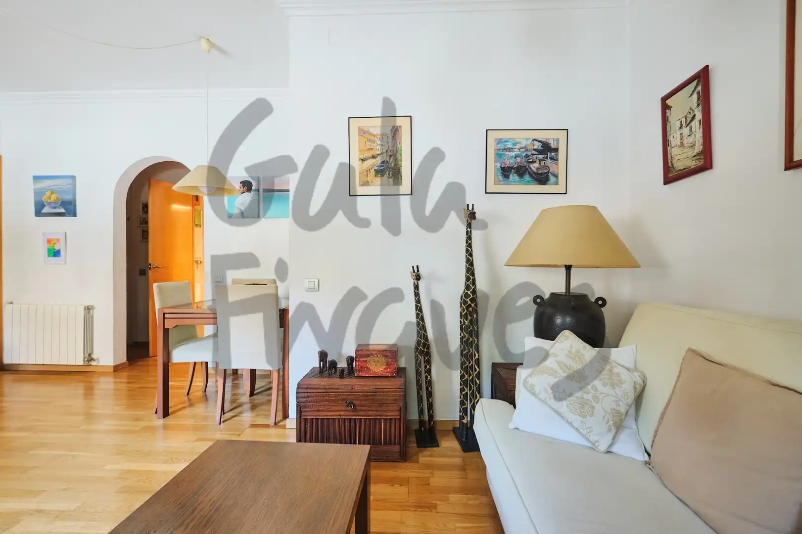 Sala de estar de Piso en venta en Barcelona con Aire acondicionado, Calefacción y Parquet
