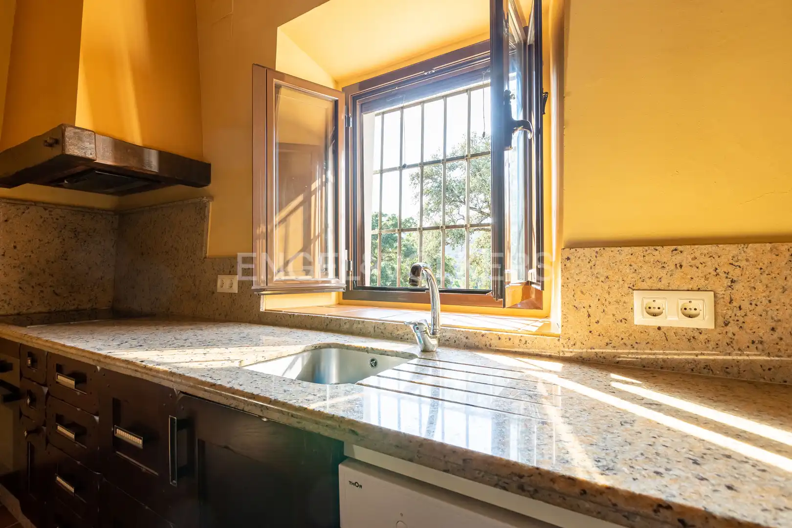 Cocina de Casa o chalet en venta en Cortegana con Calefacción, Jardín privado y Trastero