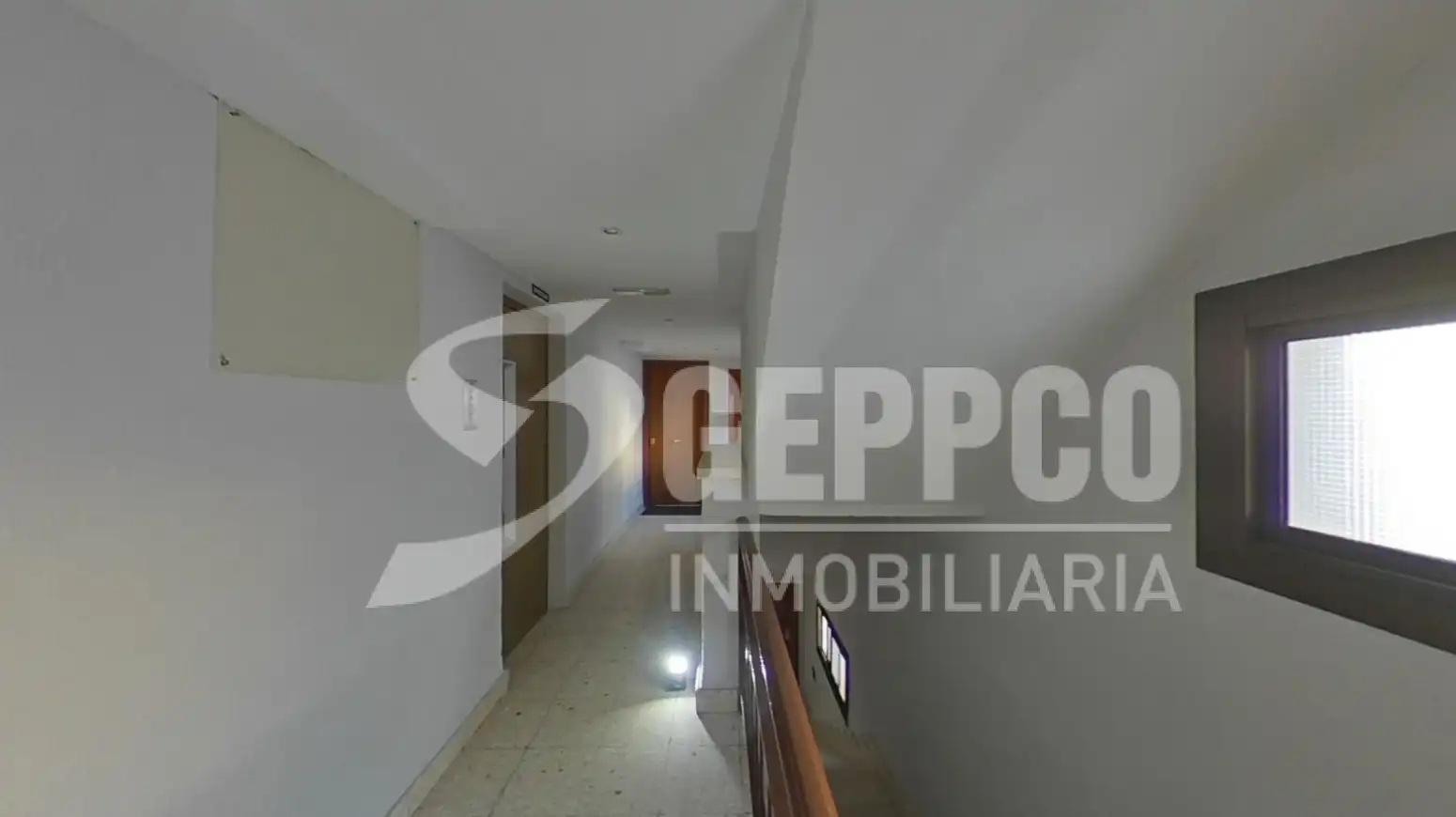 Flat for sale in Calle de Carabelos, San Fermín