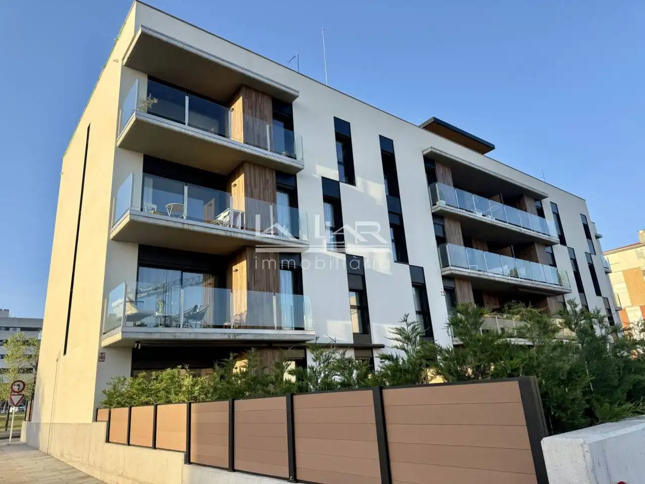 Vista exterior de Pis de lloguer en Vic amb Aire condicionat, Calefacció i Terrassa