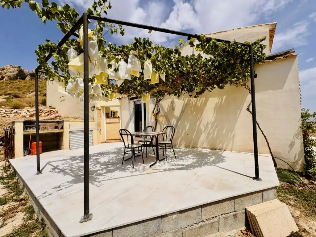 Casa rustica con piscina in vendita a Poligono Poligono 23, imagen 9