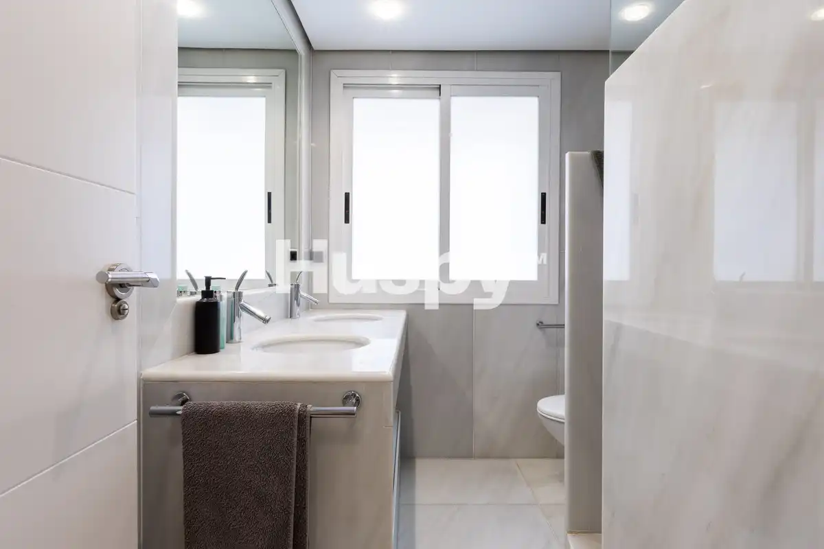 Baño de Piso en venta en El Pla del Real