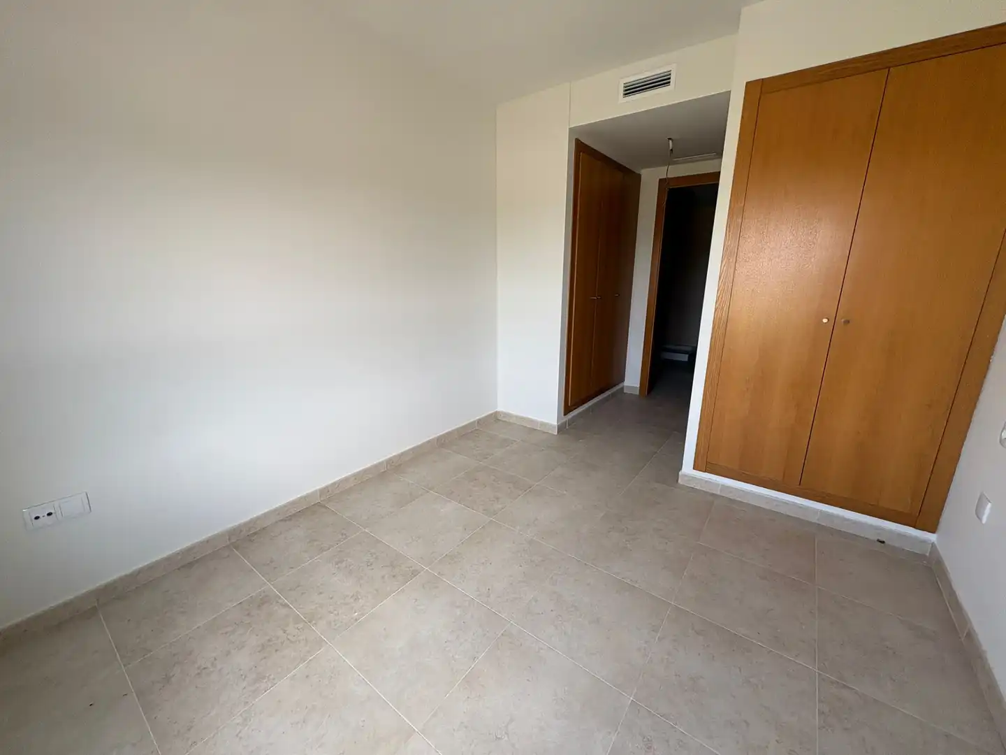 Bedroom of Flat for sale in La Pobla Llarga  with Air Conditioner, Heating and Terrace