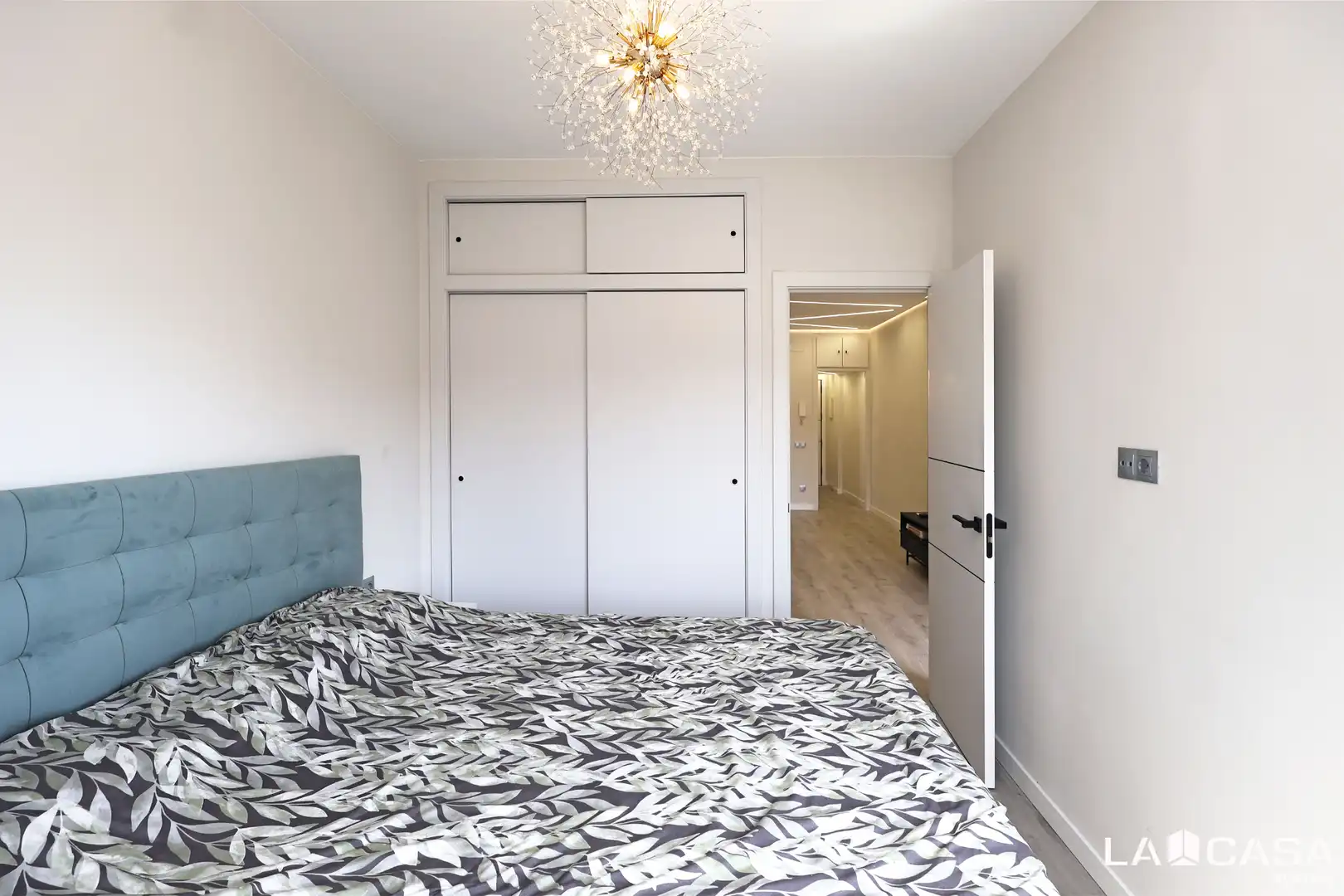 Bedroom of Attic for sale in Ciutat Vella
