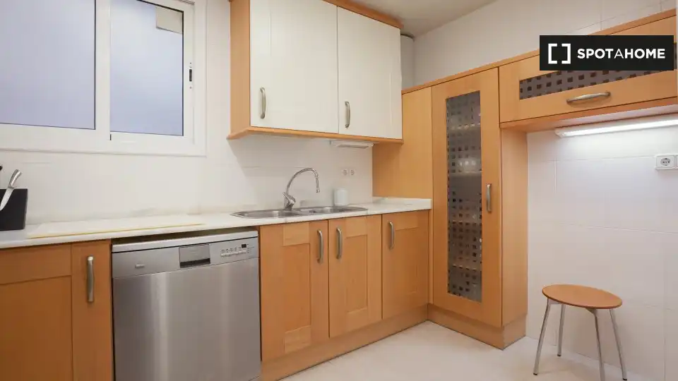 Flat with terrace to rent in Gràcia, imagen 5