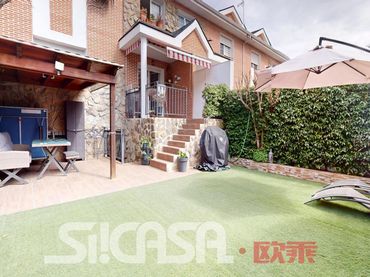 Terraced house with garden for sale in Parla Este