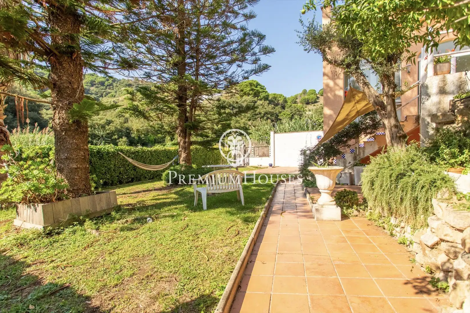 Jardí de Casa o xalet en venda en Calella amb Aire condicionat, Calefacció i Jardí privat