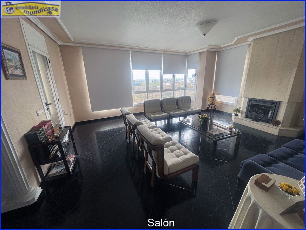Sala de estar de Casa adosada en venta en  Murcia Capital con Aire acondicionado, Calefacción y Terraza