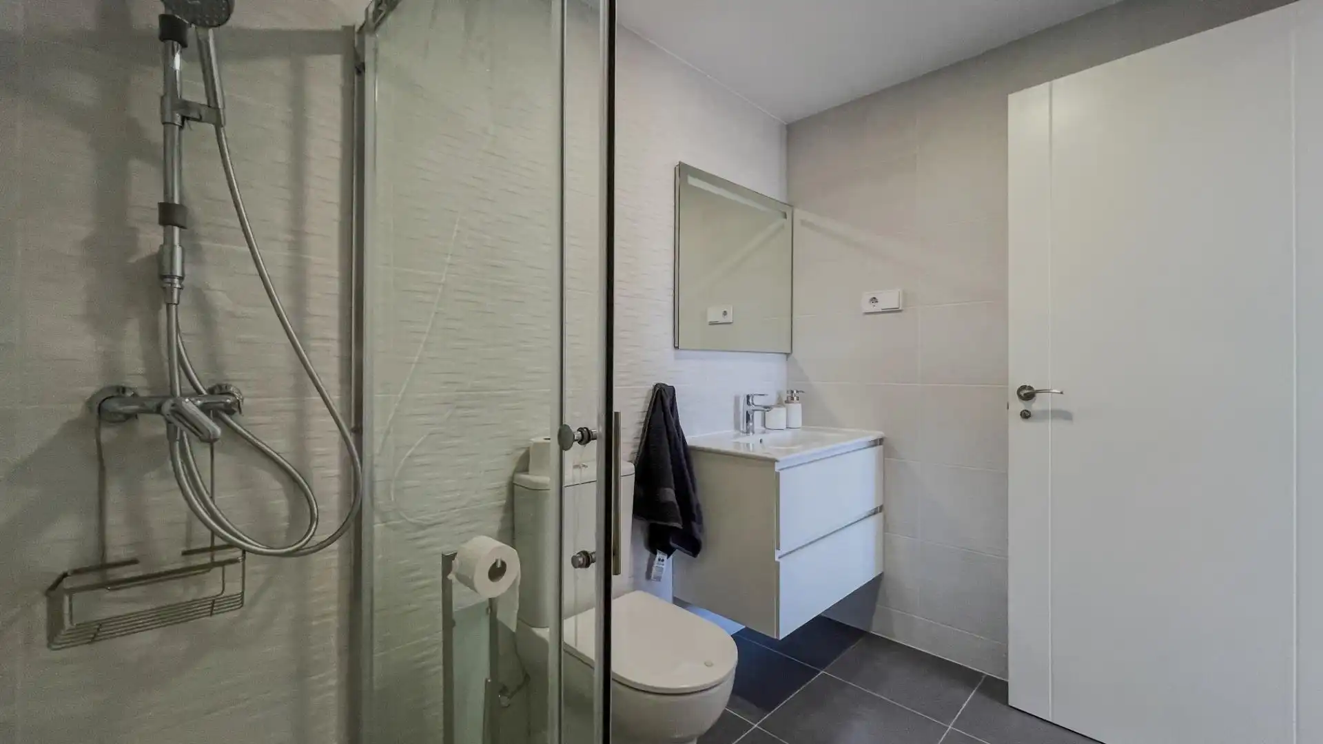 Baño de Dúplex en venta en Finestrat con Aire acondicionado, Terraza y Amueblado