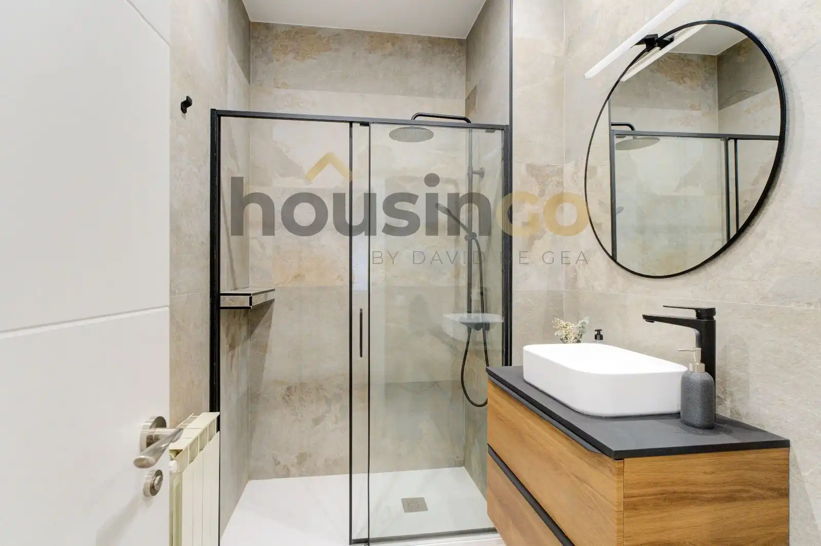 Baño de Piso en venta en Madrid con Aire acondicionado, Calefacción y Amueblado