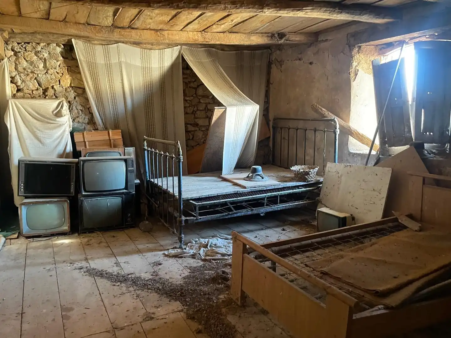 Dormitori de Casa o xalet en venda en Caballar amb Jardí privat