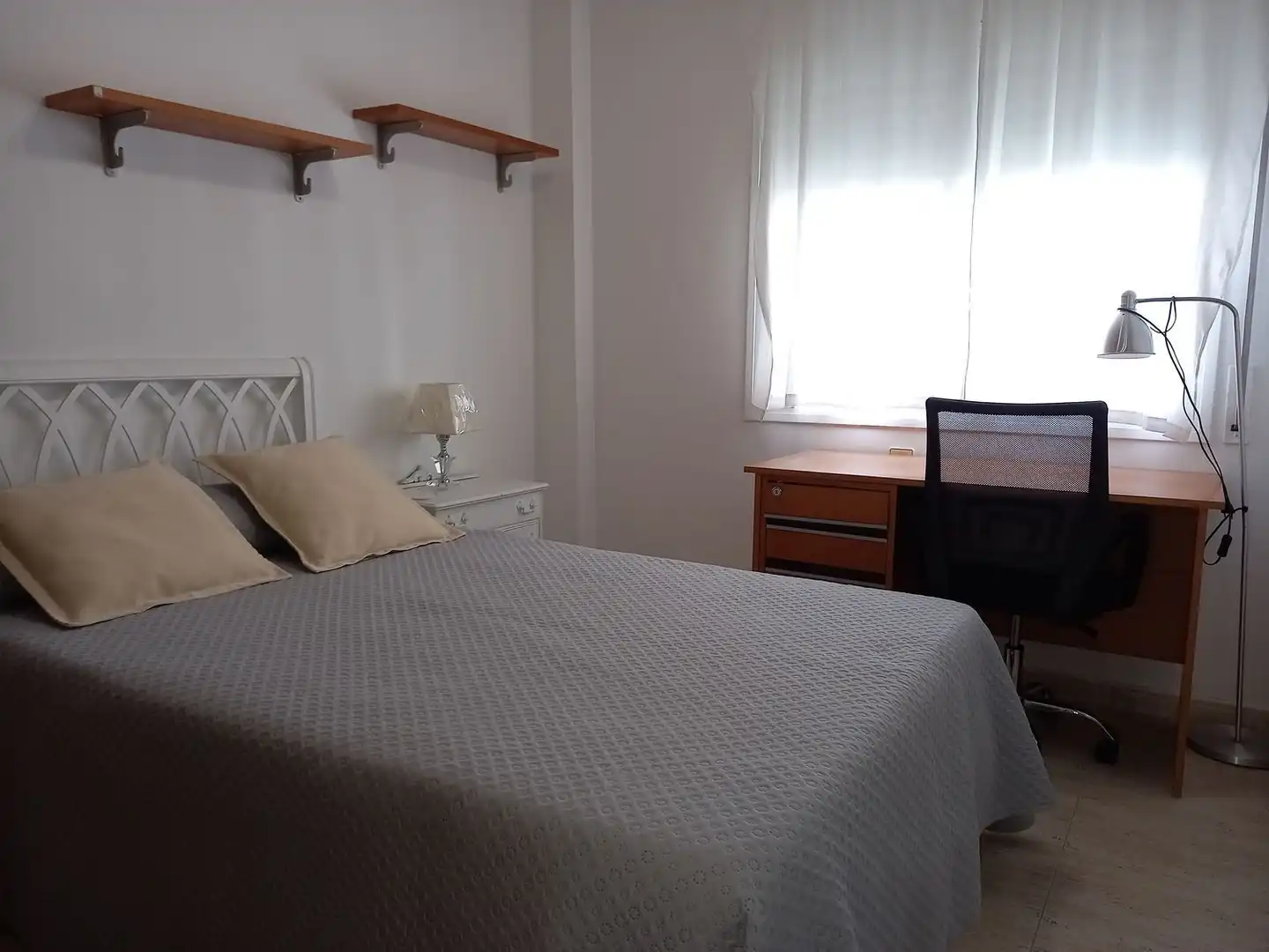 Schlafzimmer von Wohnung zur Miete in Villanueva de la Cañada mit Klimaanlage