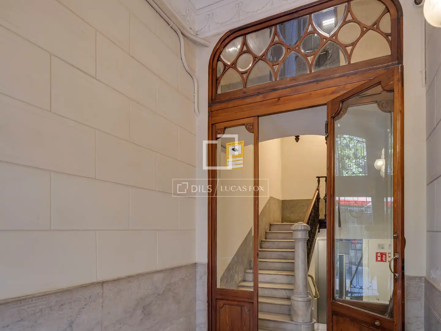 Piso en venta en Barcelona con Aire acondicionado, Terraza y Balcón