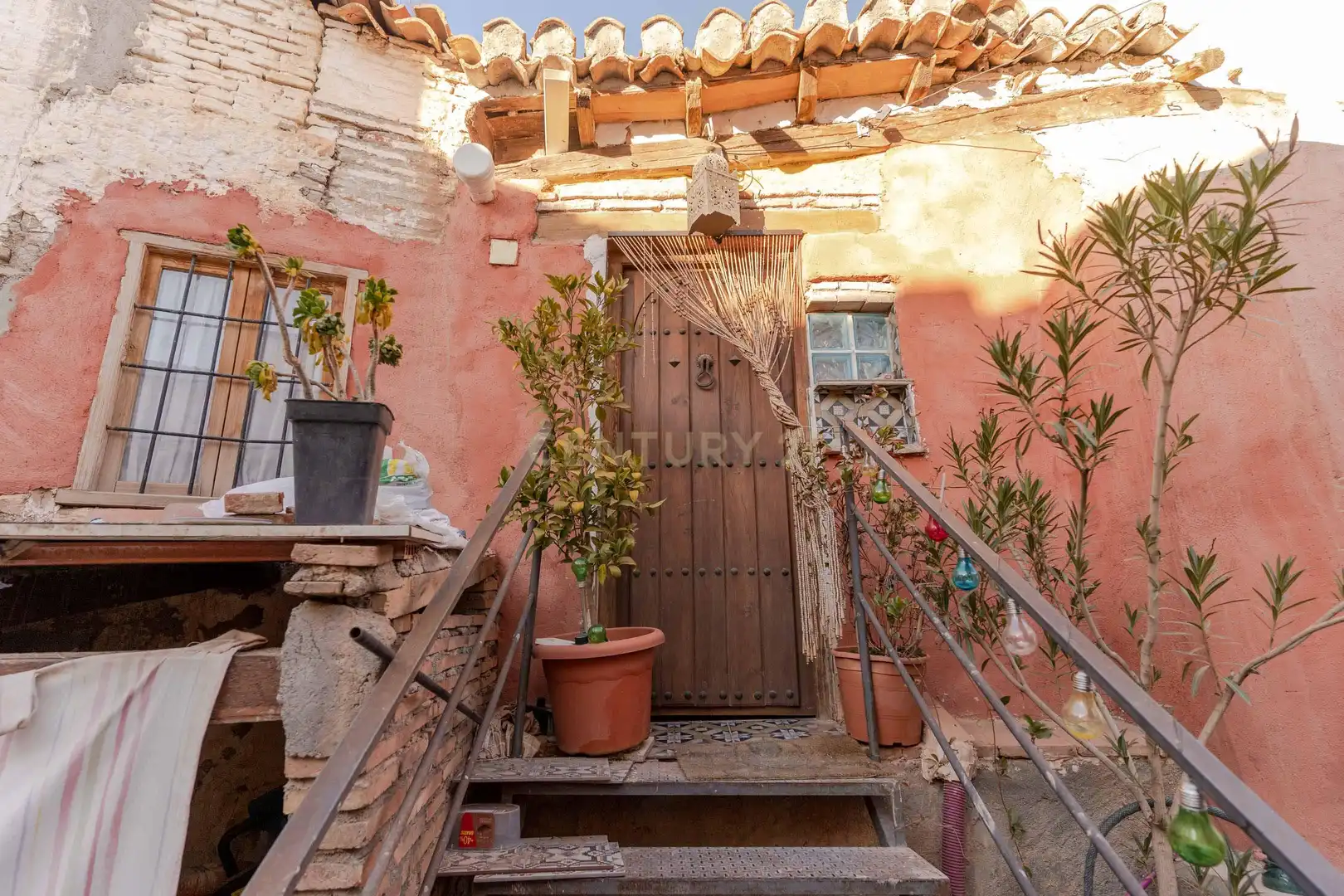 Vista exterior de Casa o xalet en venda en Guadix
