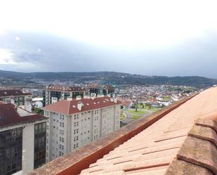 Vista exterior de Dúplex en venda en Ourense Capital  amb Calefacció, Parquet i Terrassa