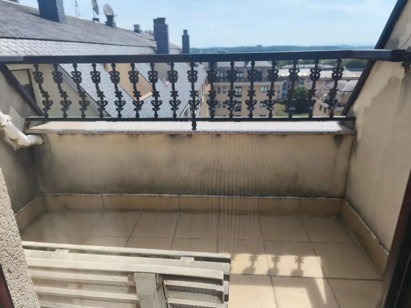 Terraza de Piso de alquiler en Lugo con Calefacción, Terraza y Trastero