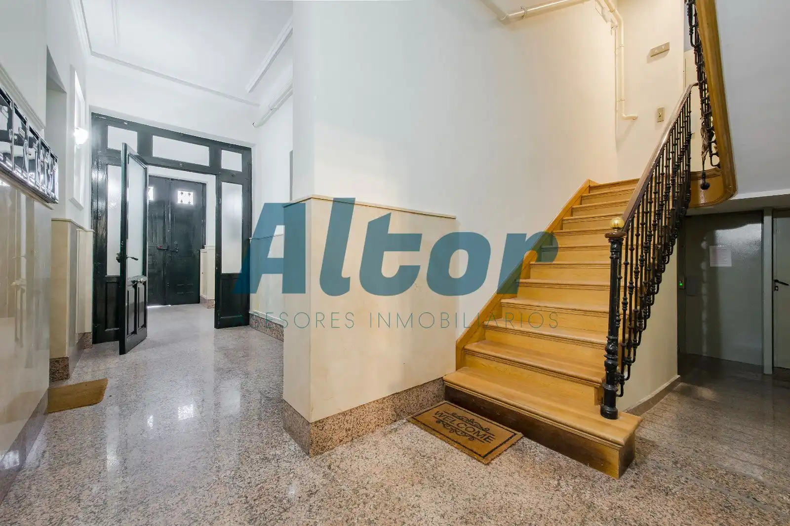 Local en venta en Madrid