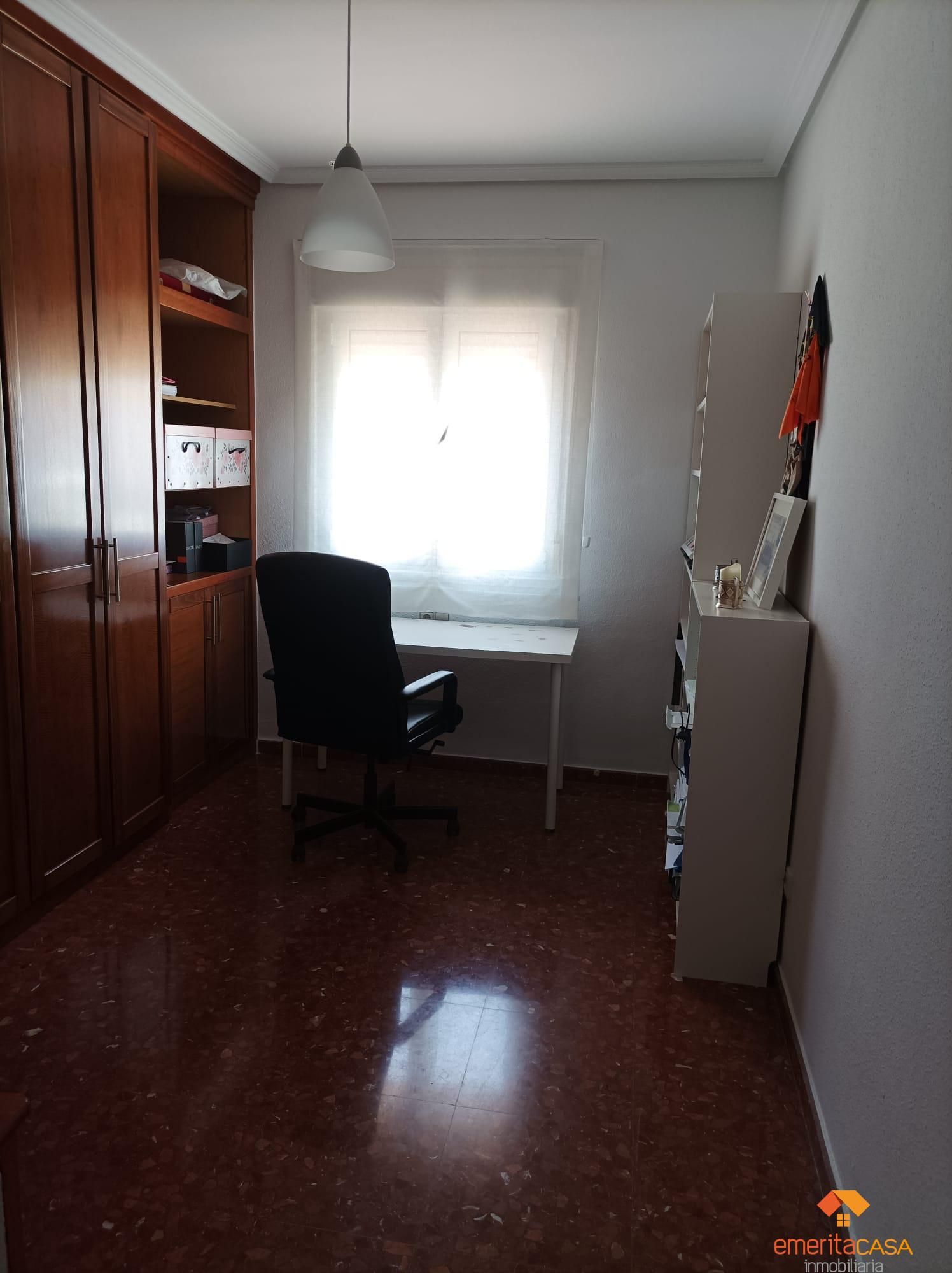 Dormitori de Casa o xalet en venda en Mérida