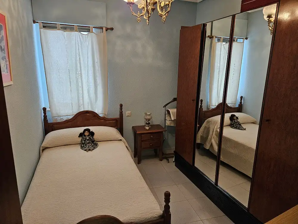 Schlafzimmer von Wohnung zum Verkauf in Navas del Madroño mit Terrasse und Balkon