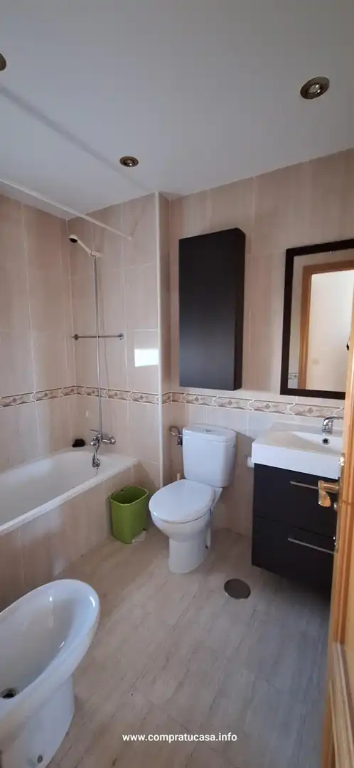 Casa adosada en venta en Calle MISTRAL, Encinillas