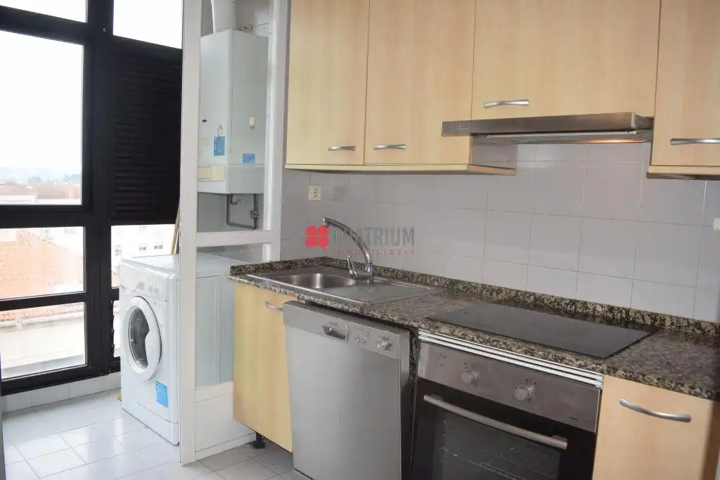 Cuina de Dúplex en venda en A Coruña Capital  amb Calefacció i Traster