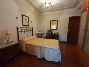 Bedroom of Flat for sale in Almodóvar del Campo  with Air Conditioner, Heating and Parquet flooring