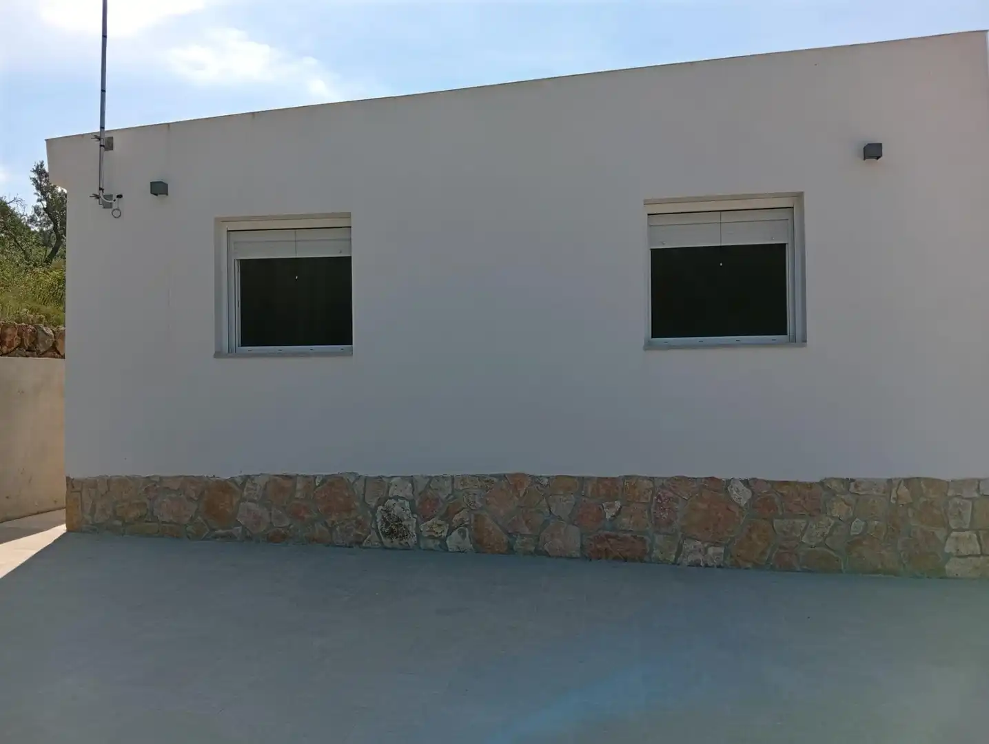 Exterior view of Country homes for sale in Tortosa  with Air Conditioner, Private garden and Storage room