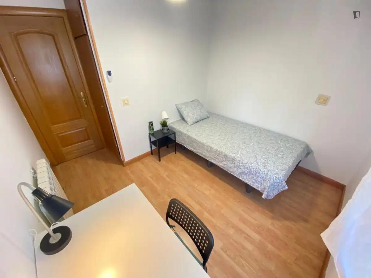 Room in Orcasur - 12 de Octubre