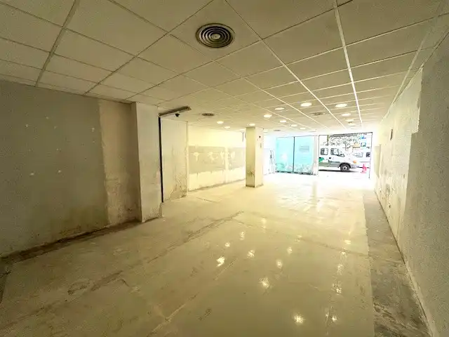 Commercial properties for rent in Girona