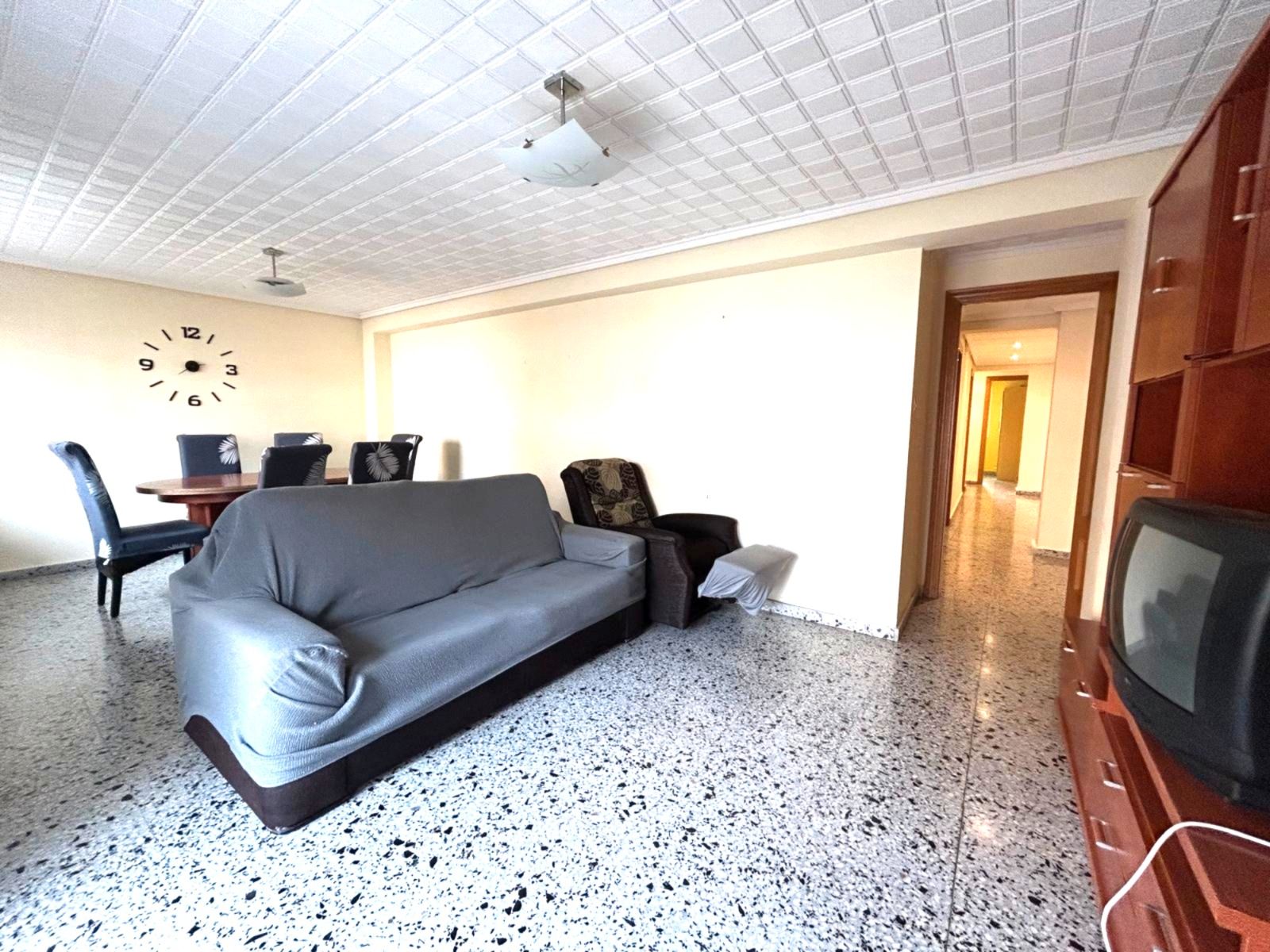 Sala d'estar de Pis de lloguer en Xirivella amb Aire condicionat, Moblat i Rentadora