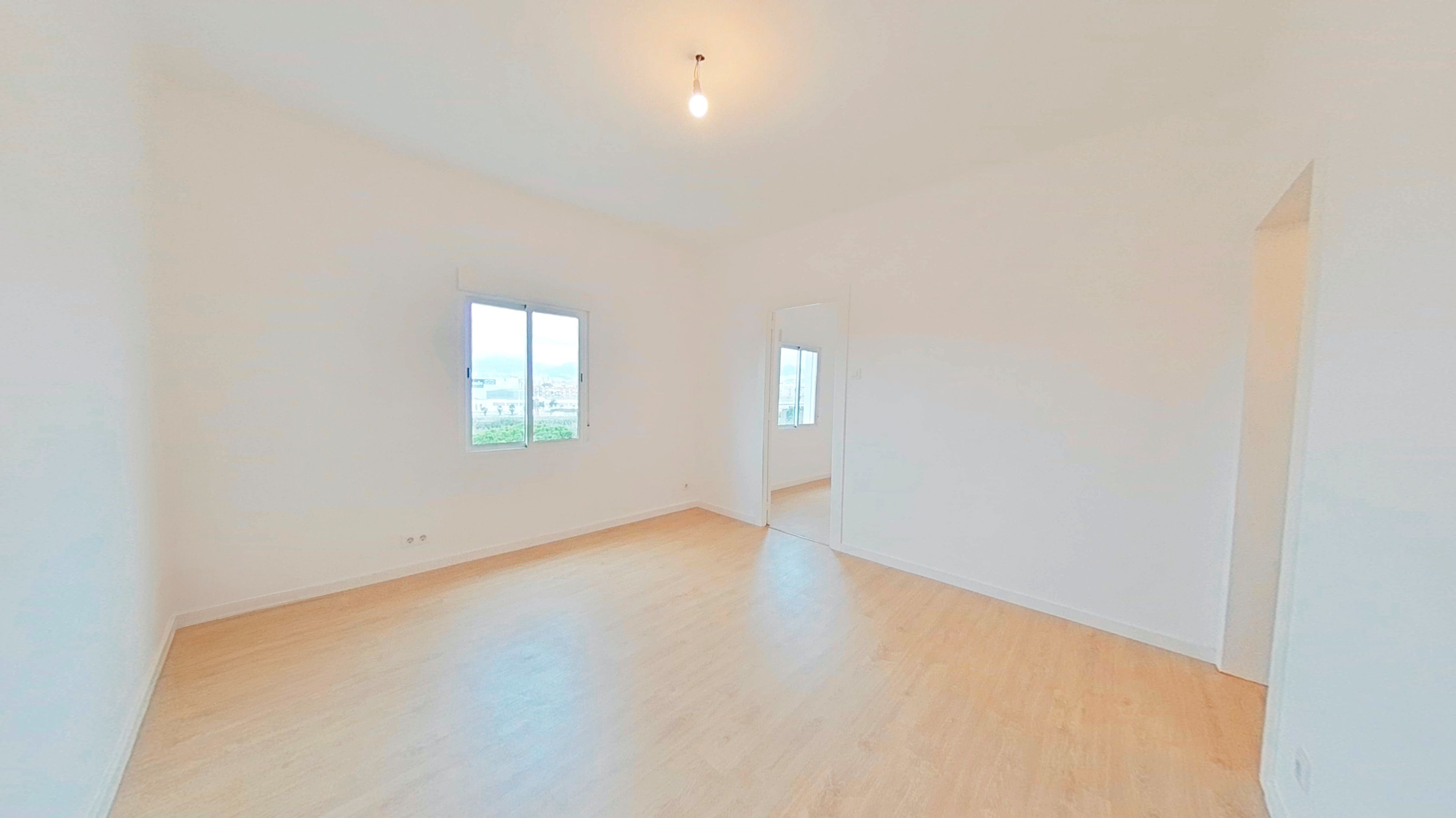 Bedroom of Flat for sale in Santa Coloma de Gramenet  with Oven