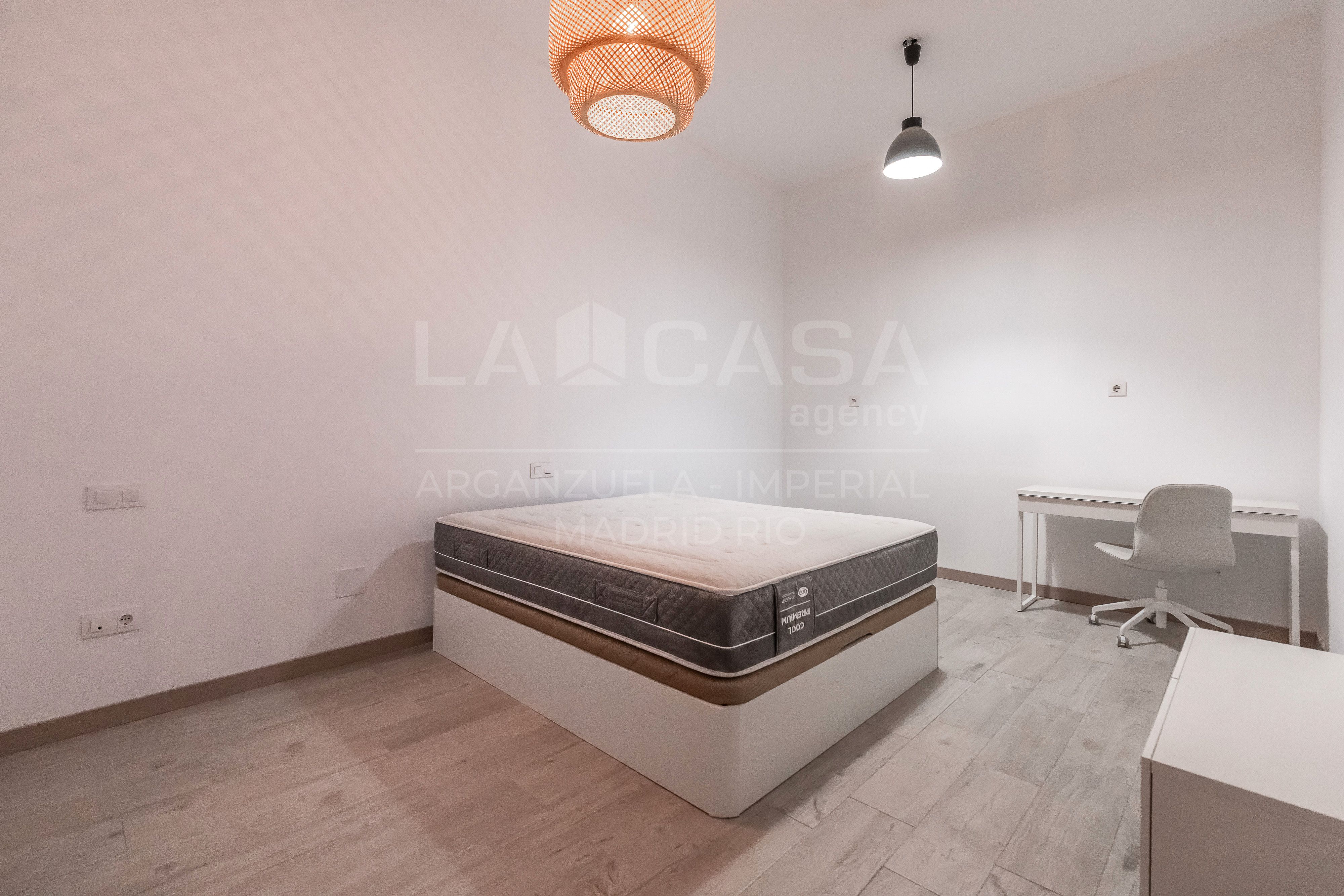 Flat for sale in  Madrid Capital  with Heating and Terrace