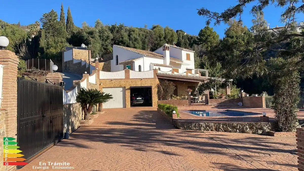 Chalet con jardín en venta en Mijas pueblo, imagen 3