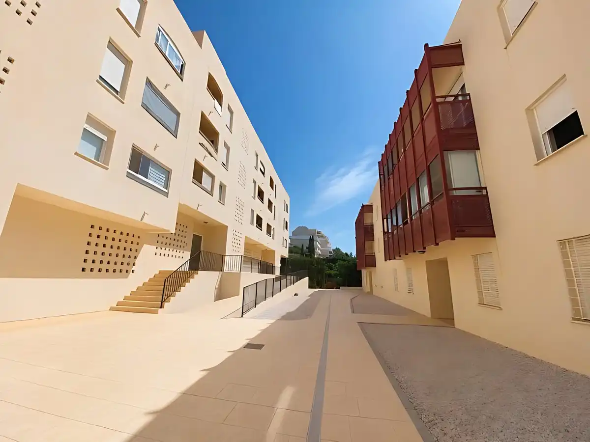 Flat with pool for sale in La Duquesa, imagen 28