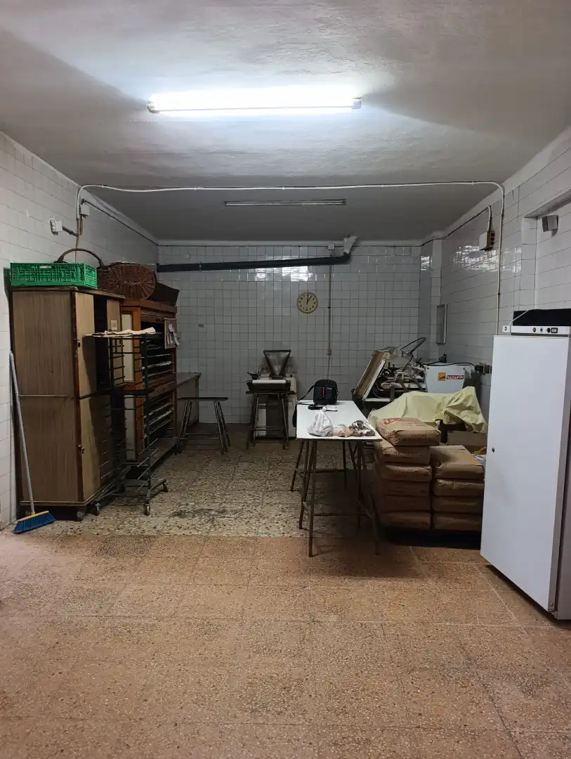 Local en venta en Elda con Amueblado