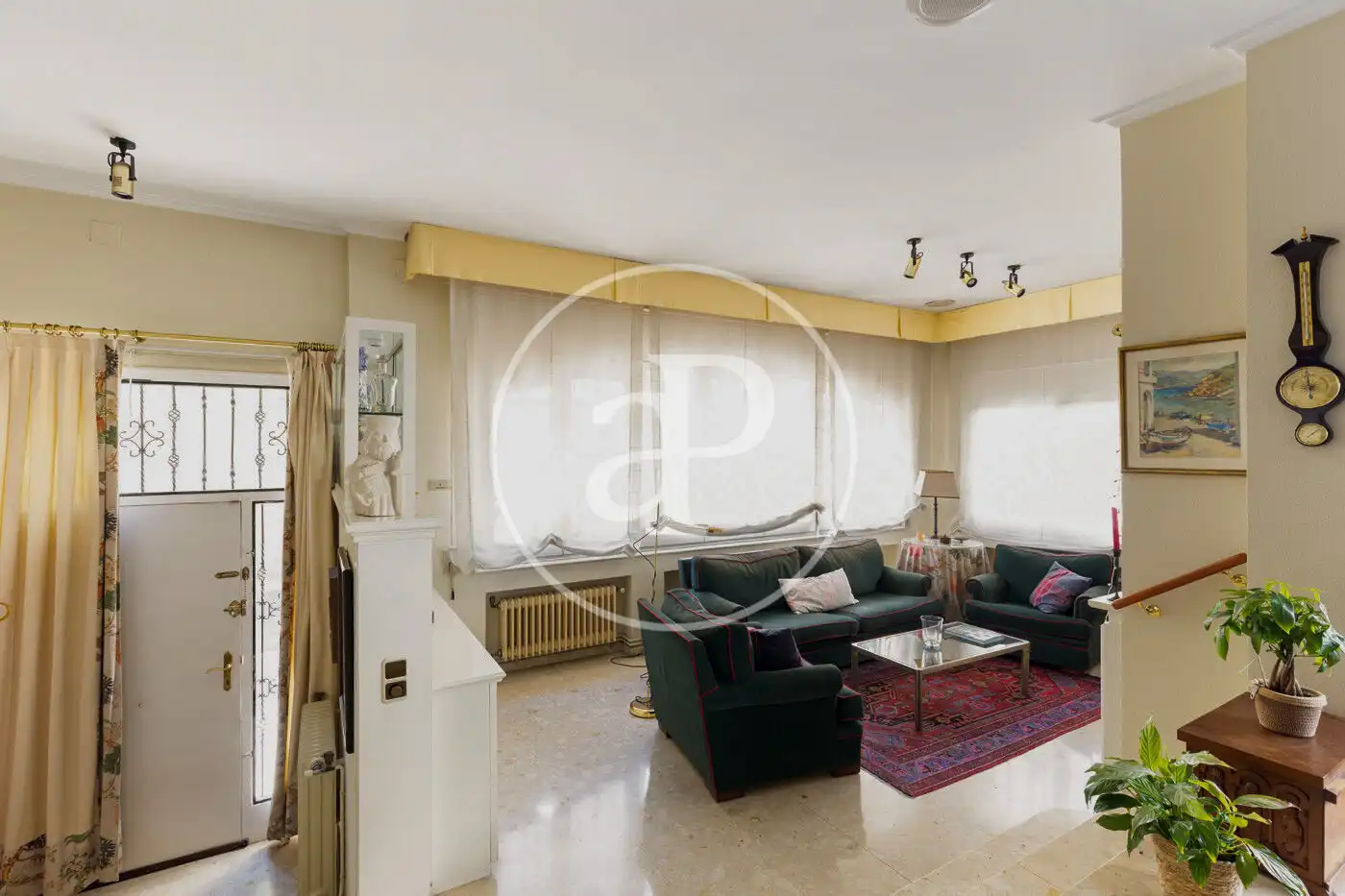 Living room of Houses for sale in Montcada i Reixac  with Air Conditioner, Heating and Terrace