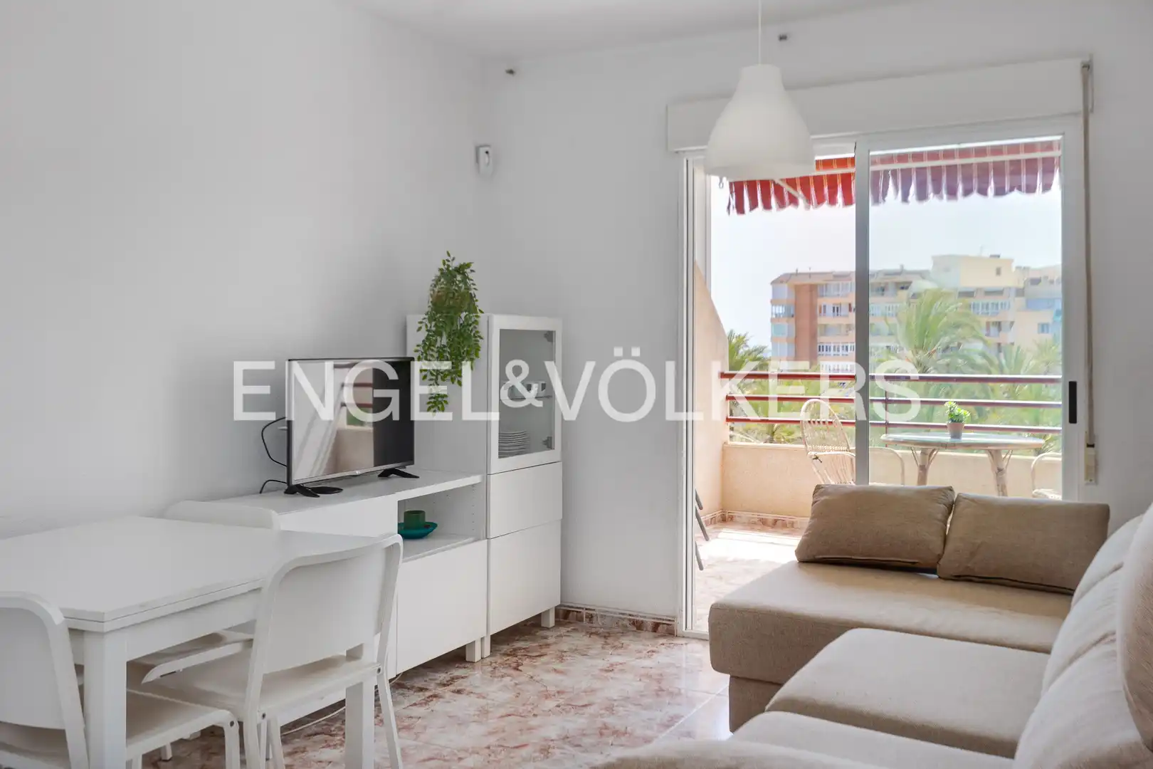 Terrasse von Wohnung zum Verkauf in Torrevieja mit Klimaanlage, Heizung und Terrasse