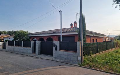 Exterior view of House or chalet for sale in Santa Coloma de Farners  with Air Conditioner, Heating and Private garden