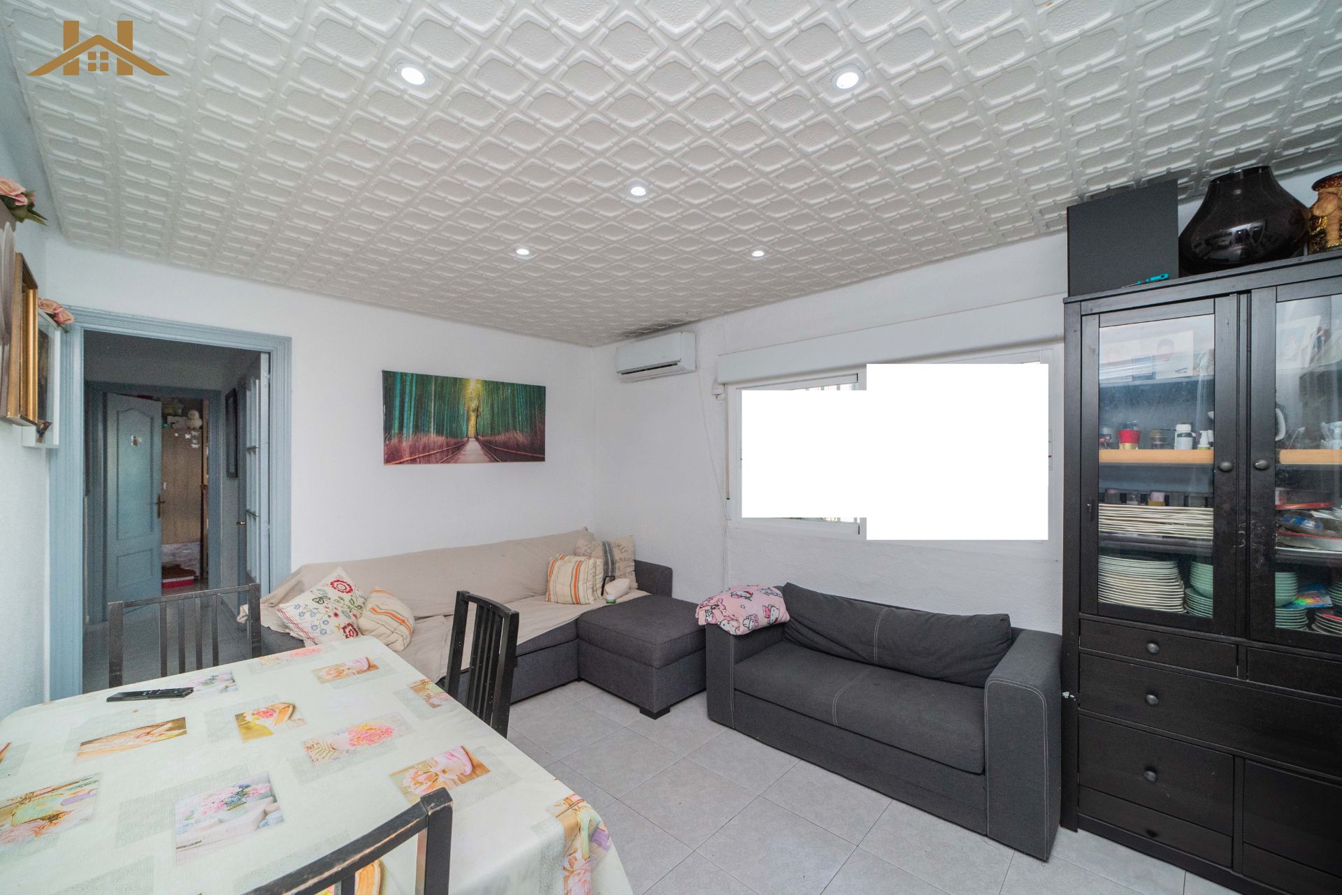 Sala d'estar de Pis en venda en Leganés amb Aire condicionat i Moblat