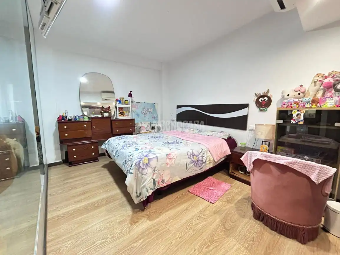 Habitación de Piso en venta en Valencia con Aire acondicionado, Calefacción y Terraza