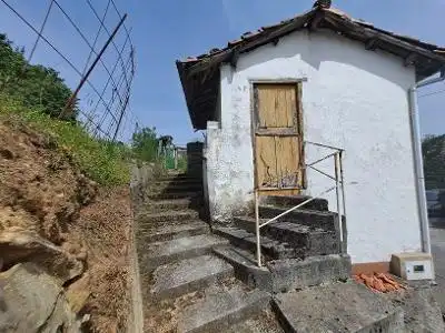 Vista exterior de Casa o xalet en venda en Siero amb Jardí privat