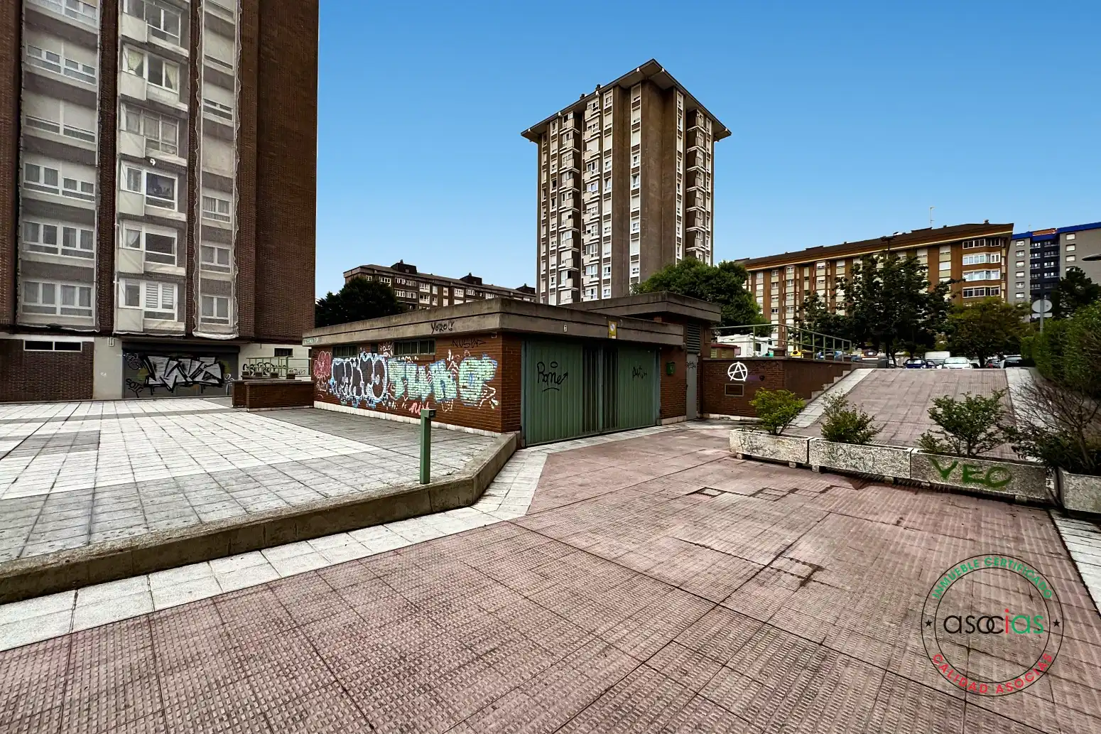 Vista exterior de Pis en venda en Sur