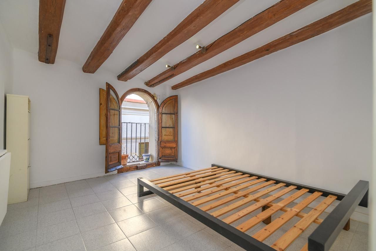 Habitación de Ático en venta en  Barcelona Capital con Balcón