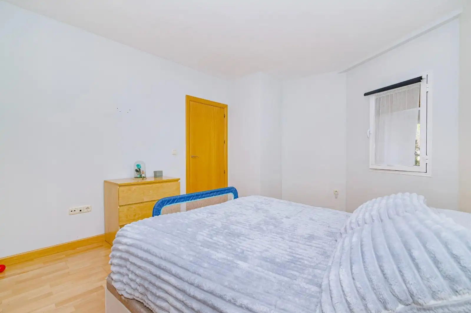 Schlafzimmer von Wohnung zum Verkauf in Atarfe mit Heizung, Privatgarten und Terrasse
