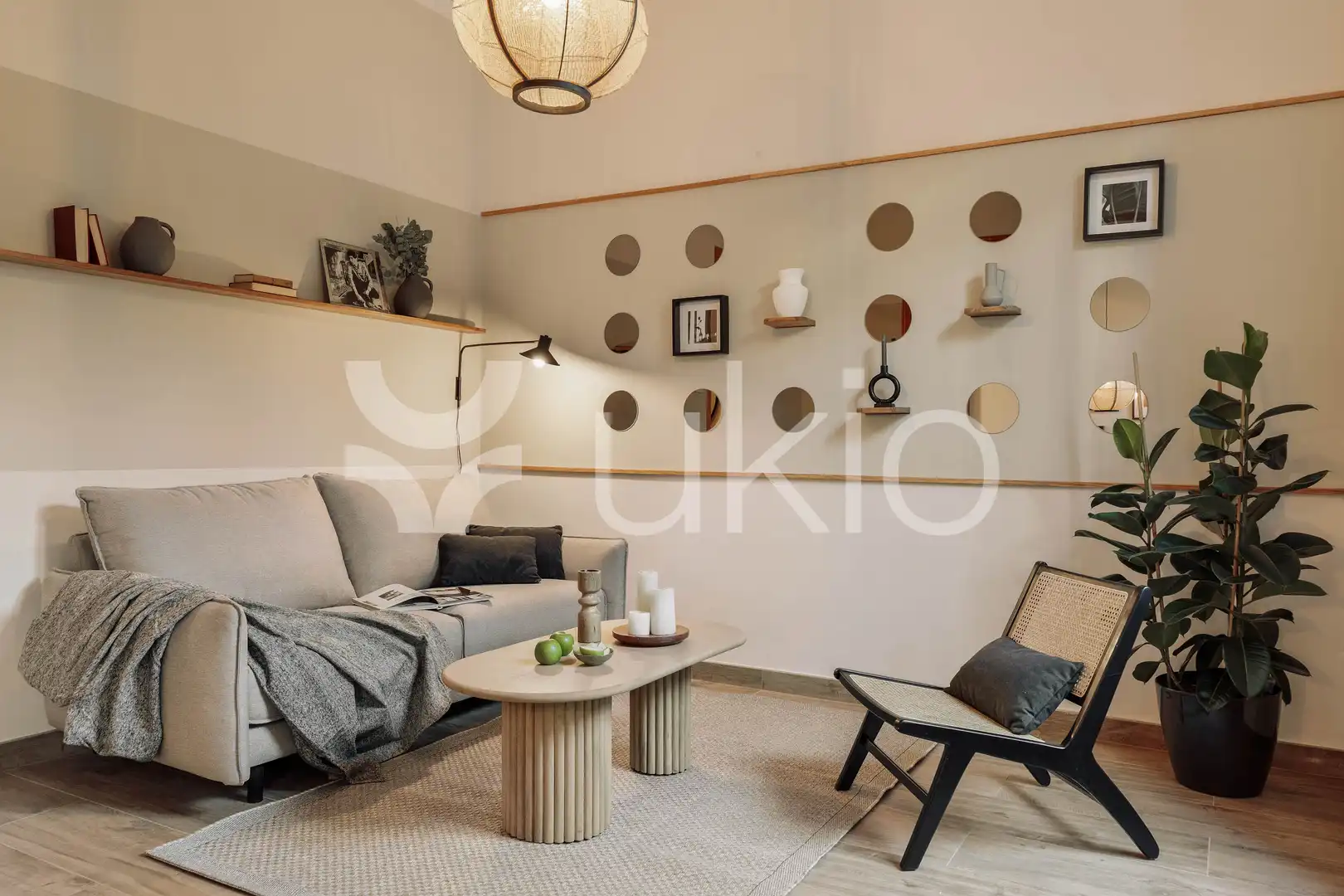 Apartamento con terraza en alquiler en Carrer de Pau Claris, imagen 7