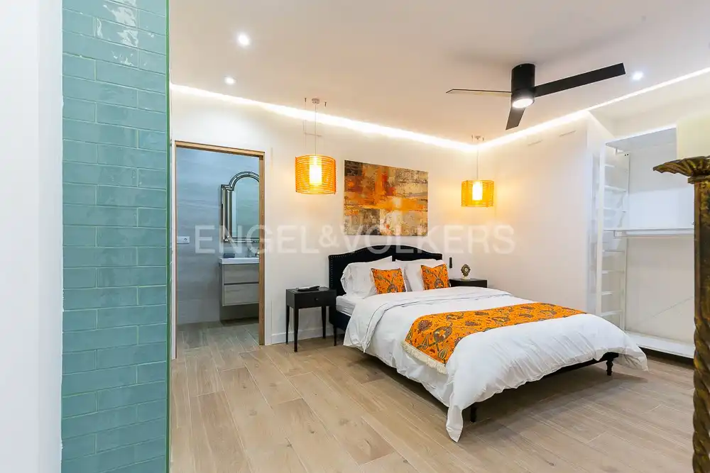 Bedroom of Flat for rent in Valencia  with Air Conditioner, Heating and Furnished
