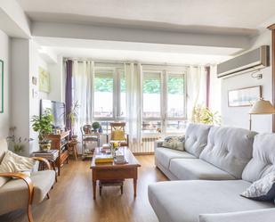 Living room of Apartment for sale in  Madrid Capital  with Air Conditioner